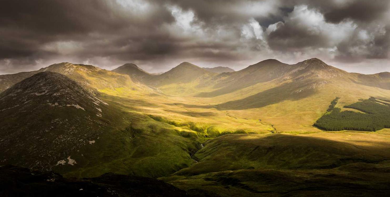 企业如何与客户保持联系