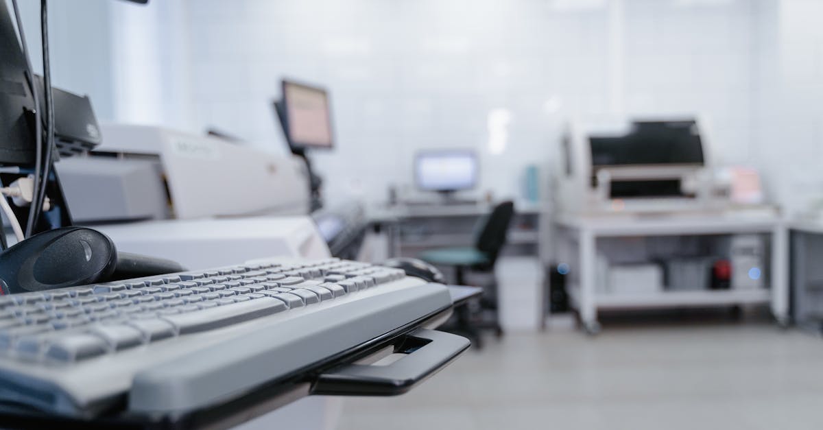 如何在游戏中使用技术支持不被封号?