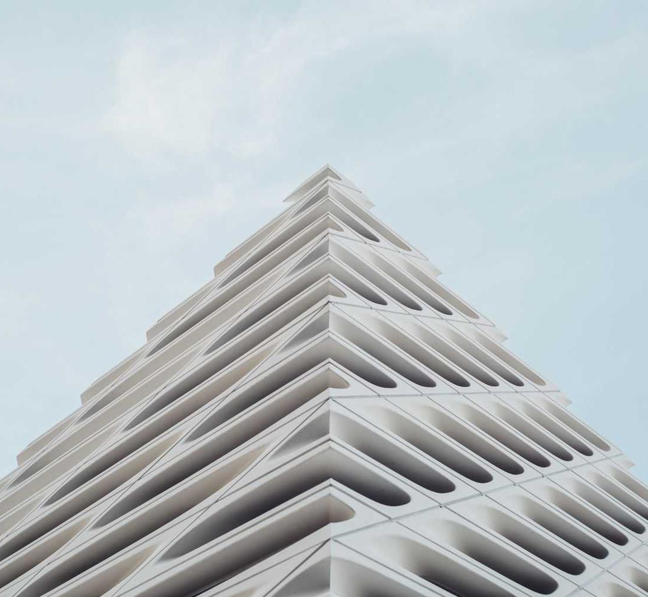 淘宝实名账号：外国微博账号需要购买