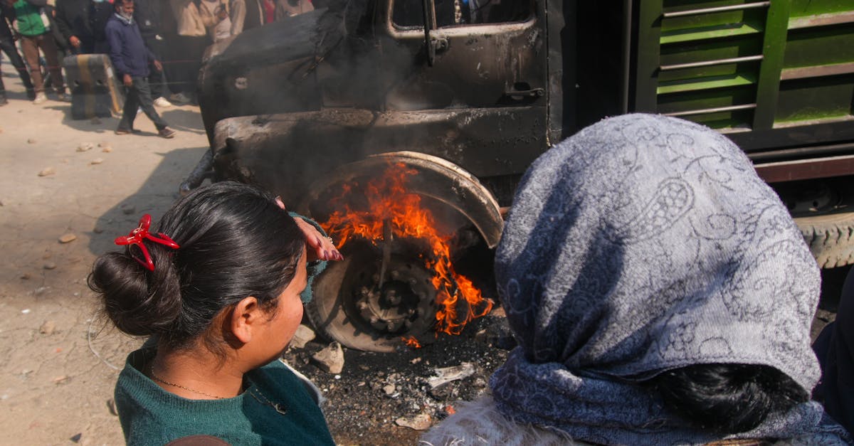 如何利用科技手段规范行业内技术支持辅助？